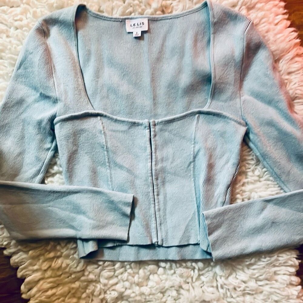 Le Lis long sleeve crop top S